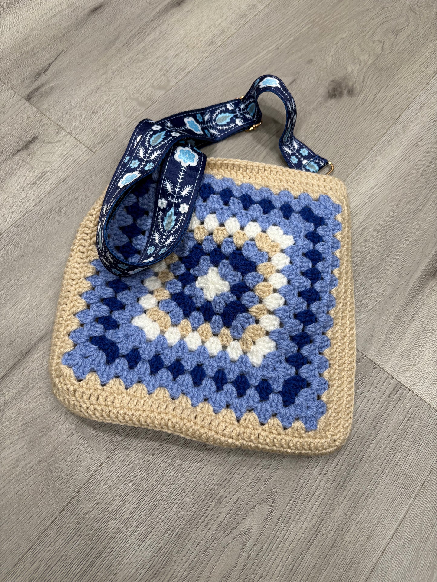Handmade Granny Square Crochet Bag – Blue & Beige Tones